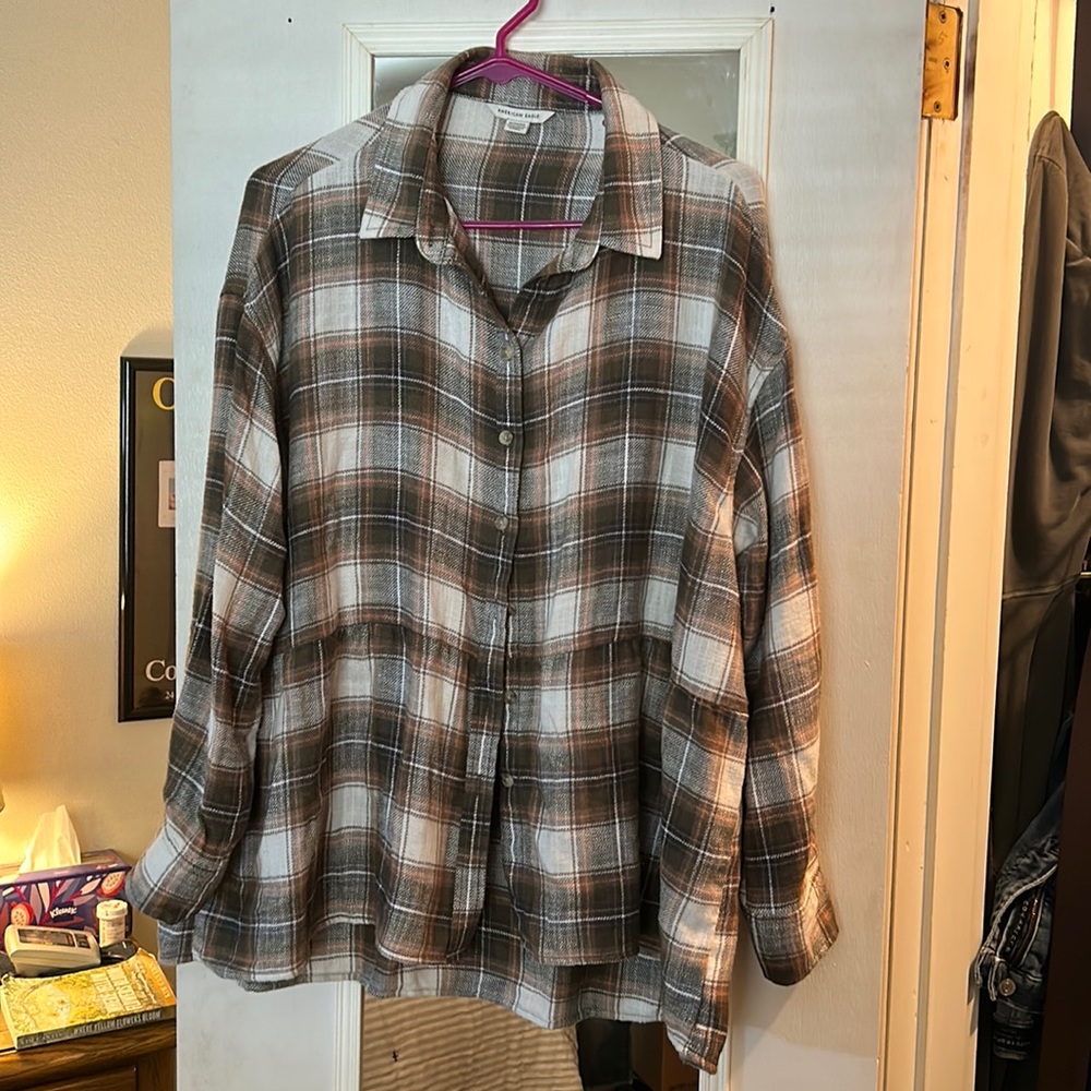Women’s ruffled flannel